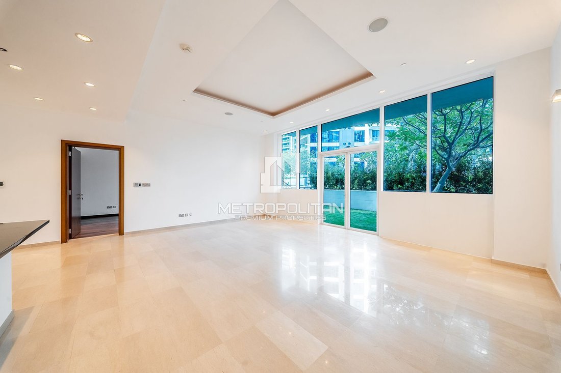 Apartment in Palm Jumeirah, Dubai, United Arab Emirates 3 - 16995794