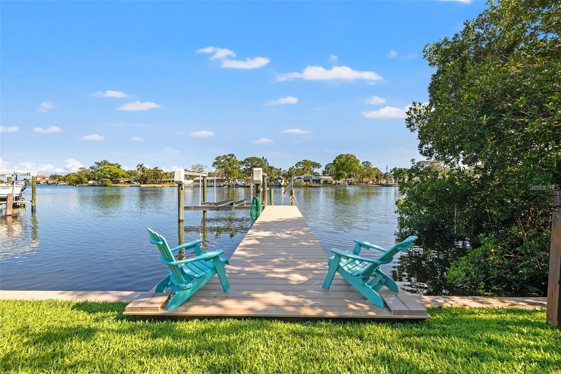 House in St. Petersburg, Florida, United States 1 - 18333287
