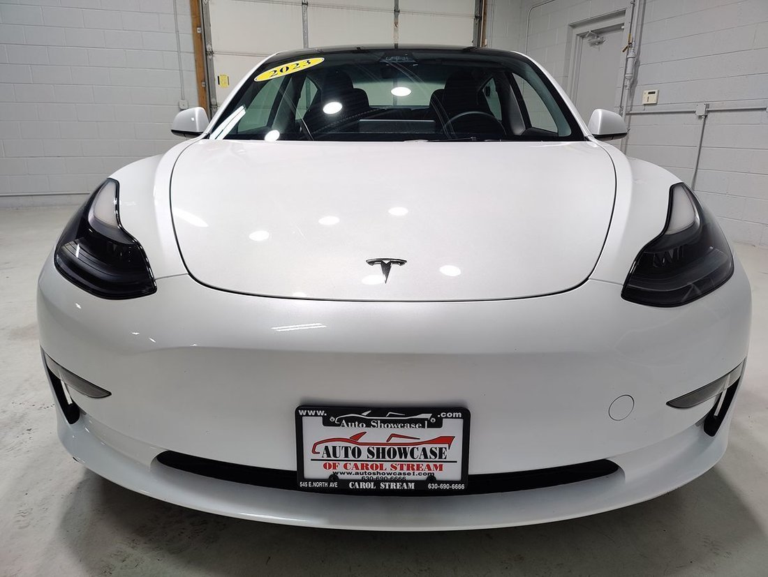 Sedan in Carol Stream, IL, United States 3 - 18333542