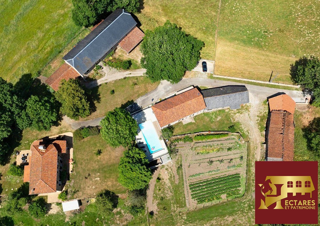 Villa in Labastide-du-Haut-Mont, Occitania, France 2 - 18334070