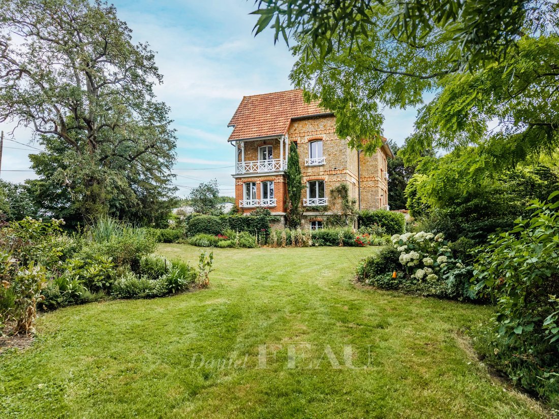 House in Gambais, Ile-de-France, France 1 - 17779457