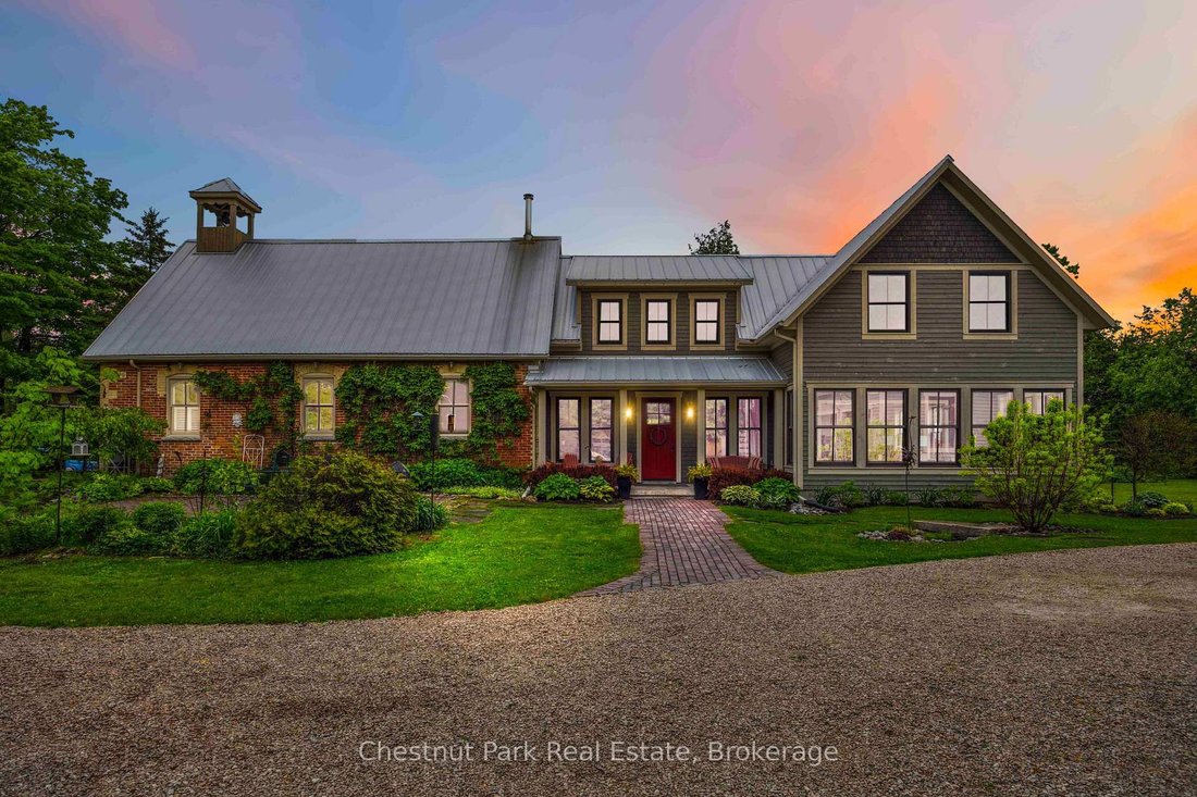 House in Singhampton, Ontario, Canada 1 - 17880158