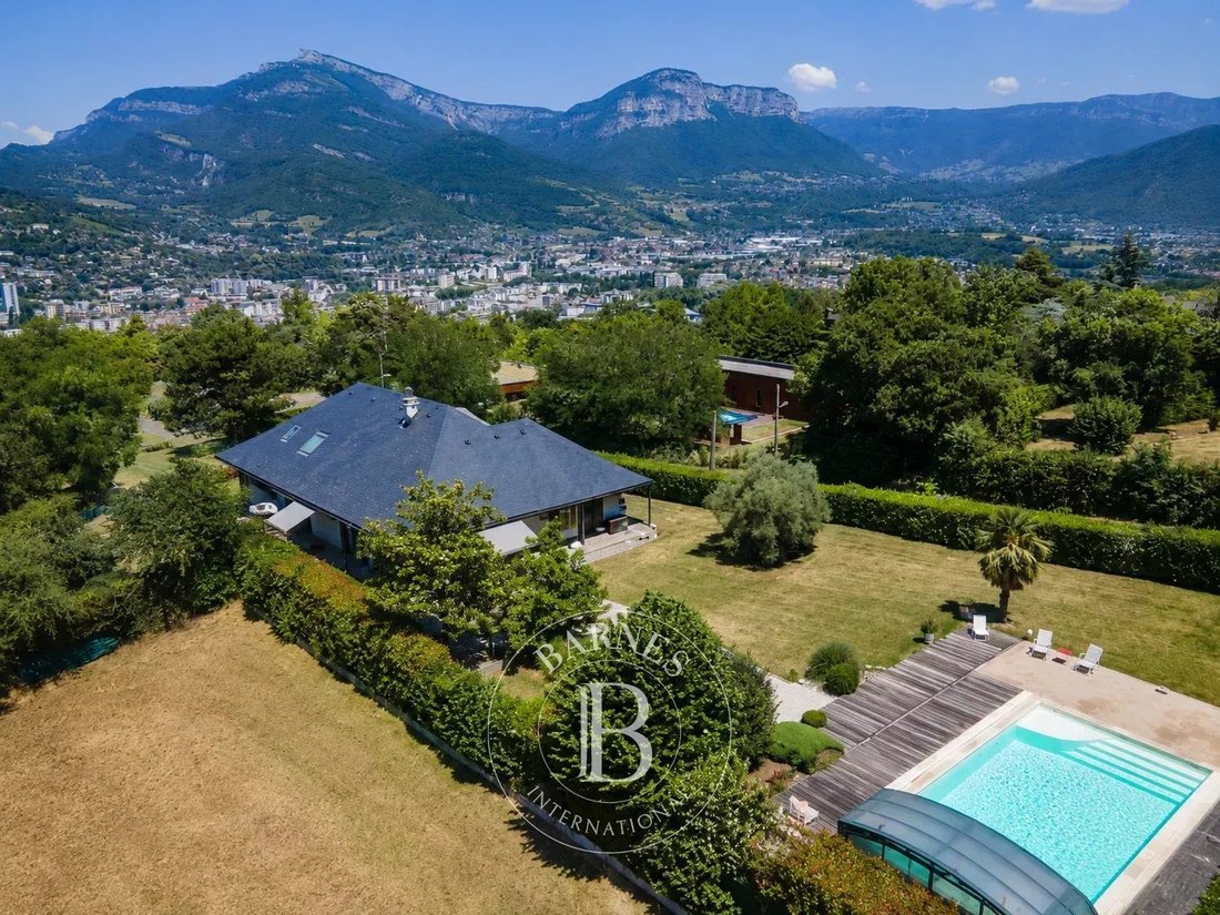 House in Jacob-Bellecombette, Auvergne-Rhône-Alpes, France 5 - 18333867