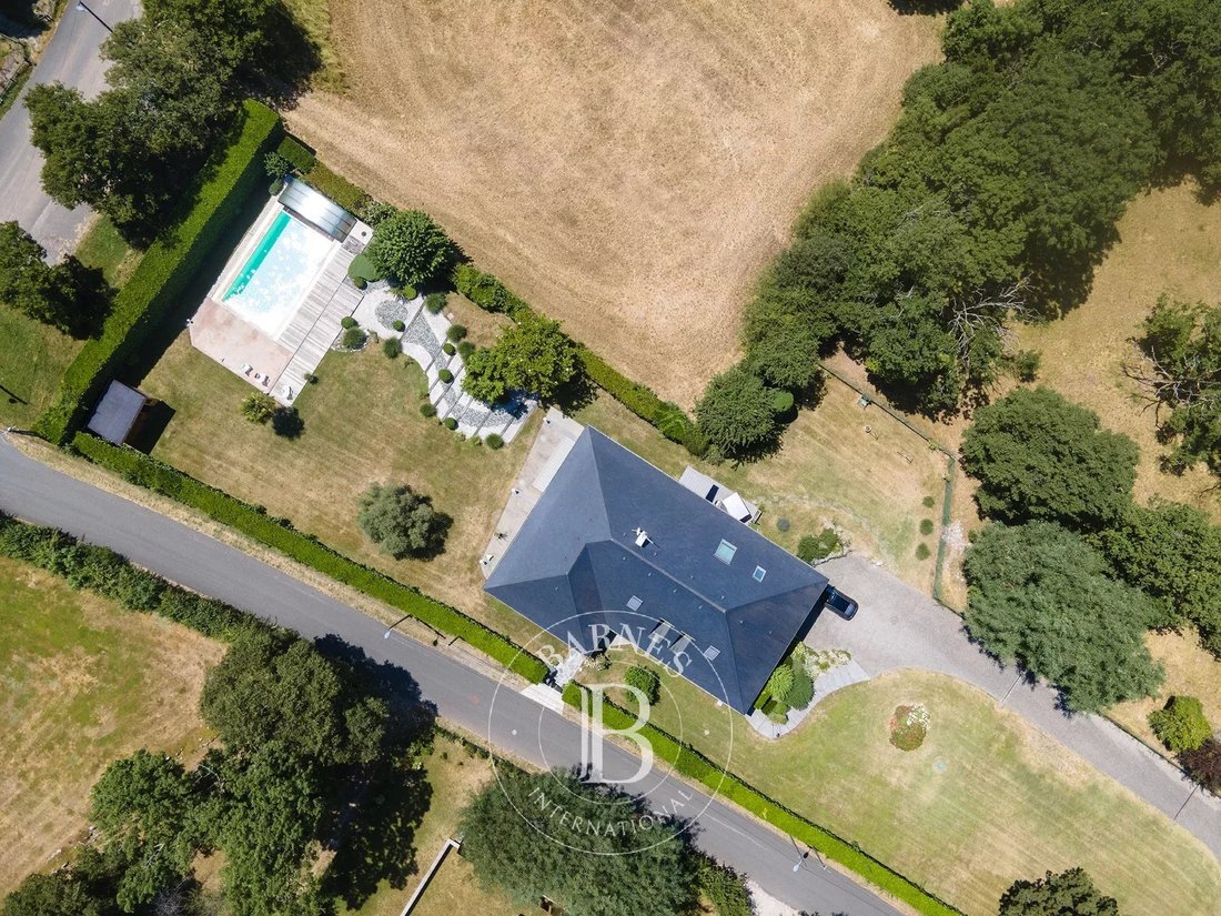 House in Jacob-Bellecombette, Auvergne-Rhône-Alpes, France 3 - 18333867
