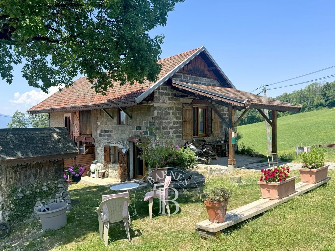 House in Mouxy, Auvergne-Rhône-Alpes, France 1 - 18333866