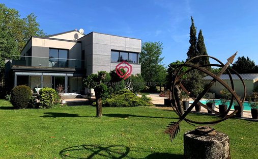House in Sorèze, Occitania, France 1