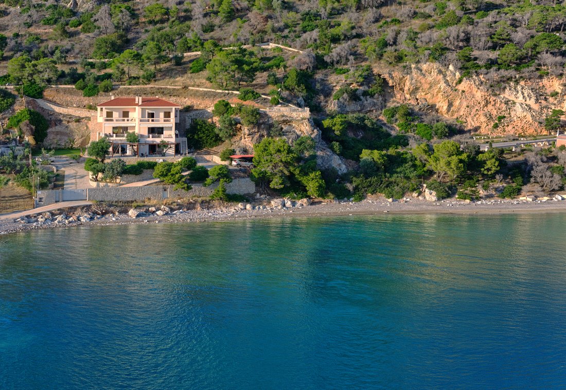 House in Community of Loutraki - Perachora, Loutraki - Perachora, Greece 1 - 18333849