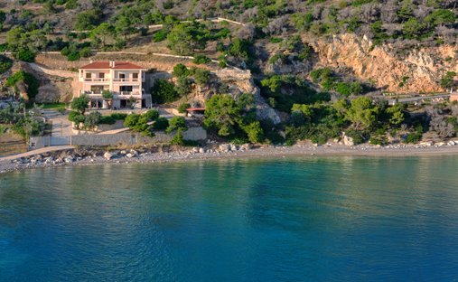 House in Community of Loutraki - Perachora, Loutraki - Perachora, Greece 1