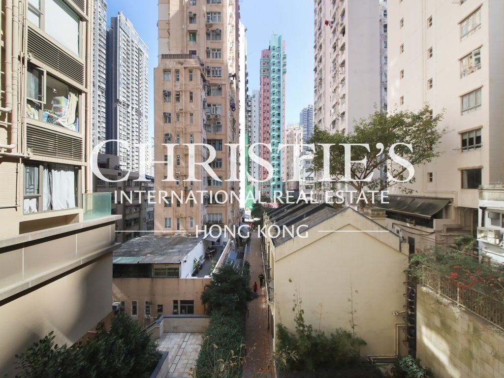 Apartment in Hong Kong, Hong Kong 1 - 18334307