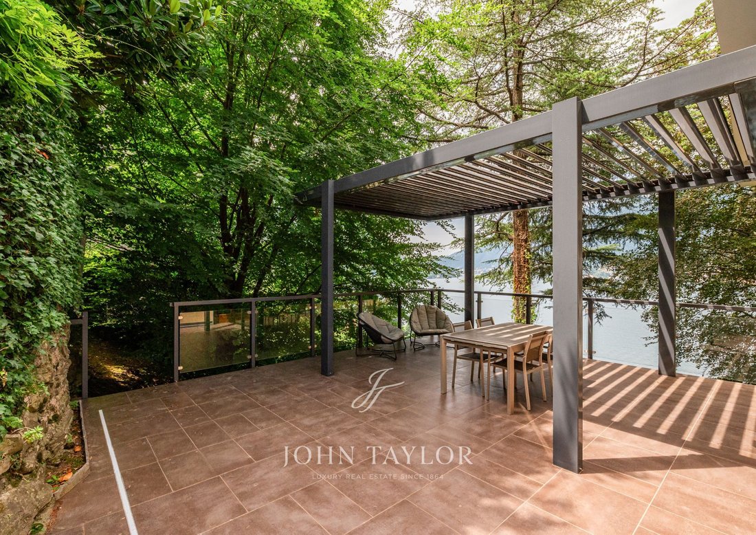 Villa in Faggeto Lario, Lombardy, Italy 3 - 18333864