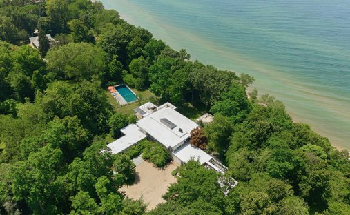 House in Benton Harbor, Michigan, United States 1