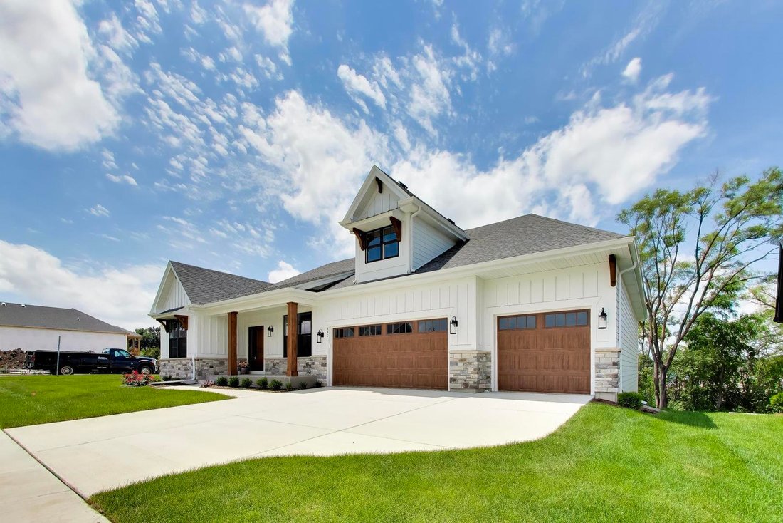 House in St. Charles, Illinois, United States 2 - 18334162