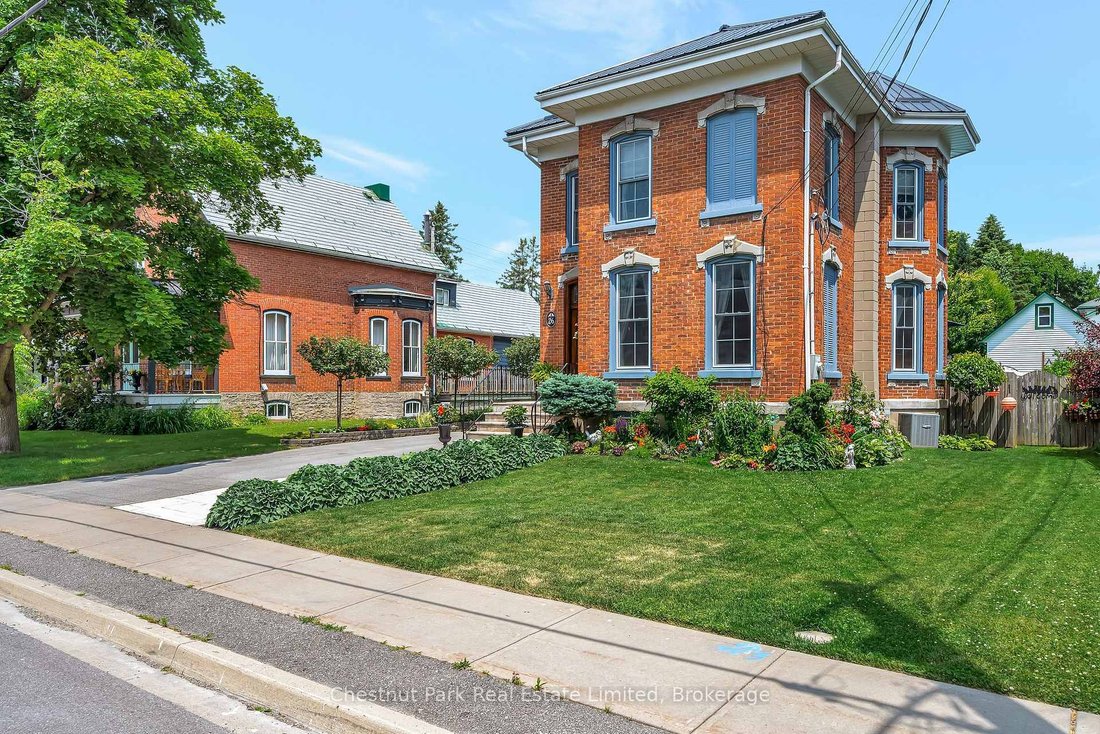 House in Picton, Ontario, Canada 3 - 18061148