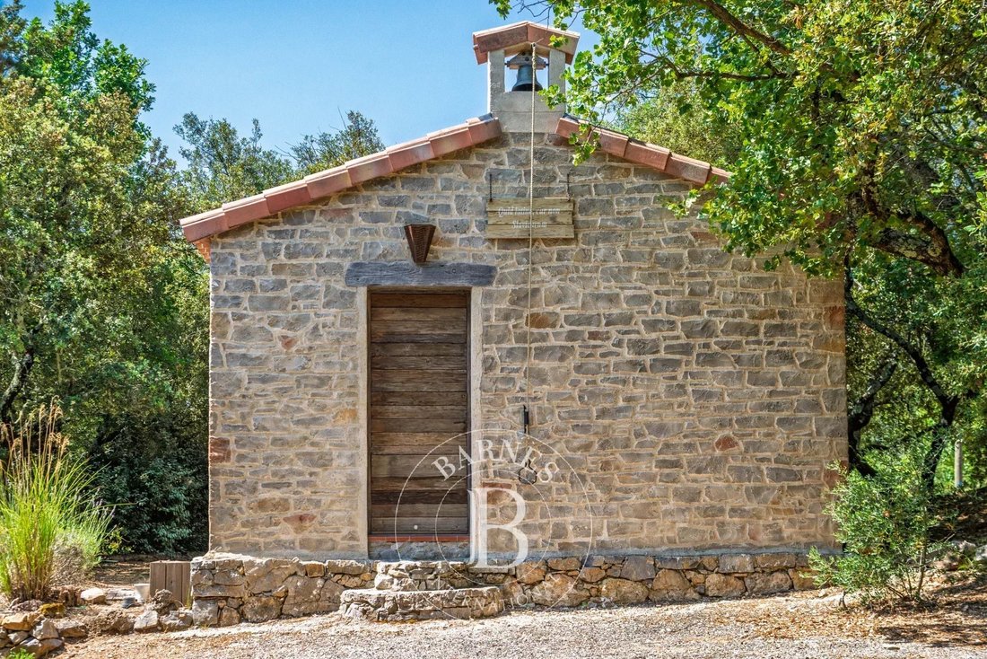 Estate in Périphérie Centre, Saint-Maximin-la-Sainte-Baume, France 3 - 18334137
