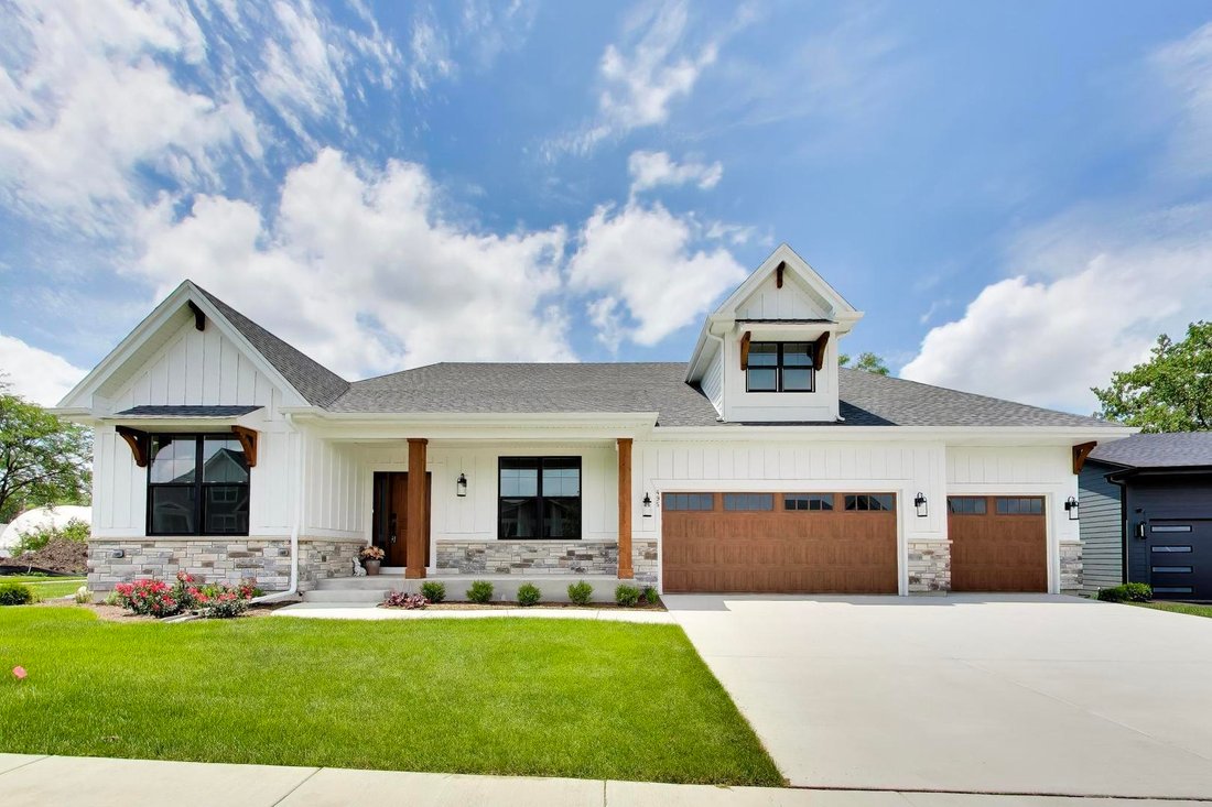 House in St. Charles, Illinois, United States 1 - 18334162