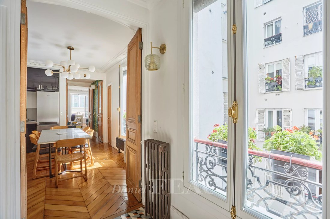 Appartamento a Porte Saint Denis-Paradis, Paris 10e Arrondissement, Parigi 4 - 18334075