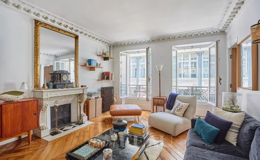 Apartment in Porte Saint Denis-Paradis, Paris 10e Arrondissement, Paris 1