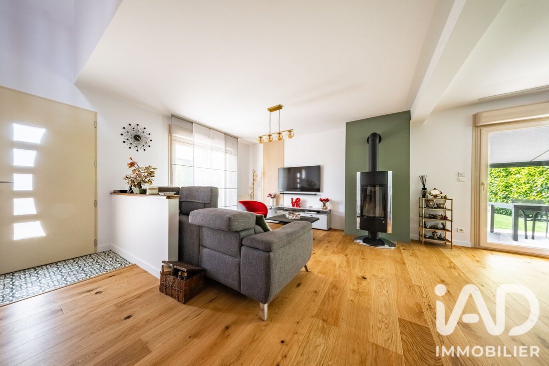 House in Montoillots-Logis de France-Z Artisanale, Talant, France 3 - 18339052