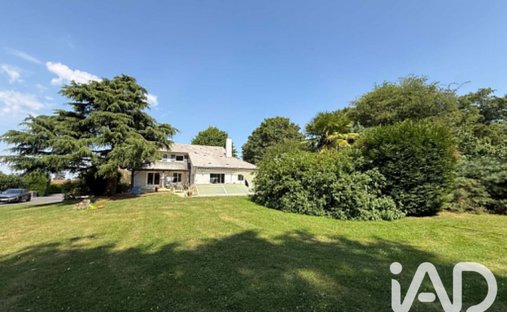House in Ribecourt-Dreslincourt, Hauts-de-France, France 1