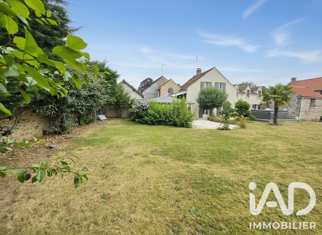 House in Cernay-la-Ville, Ile-de-France, France 2 - 17096388