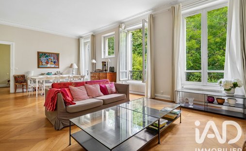 Apartment in Le Centre, Meudon, France 1