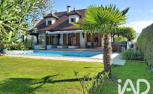 House in Nord, Reignier-Esery, France 1