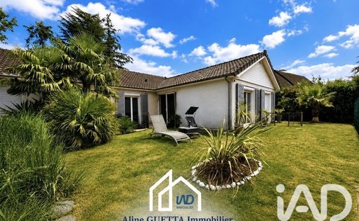 House in Santeny, Ile-de-France, France 1