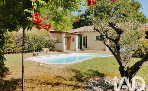Casa a La Tour-d'Aigues, Provenza-Alpi-Costa Azzurra, Francia 1