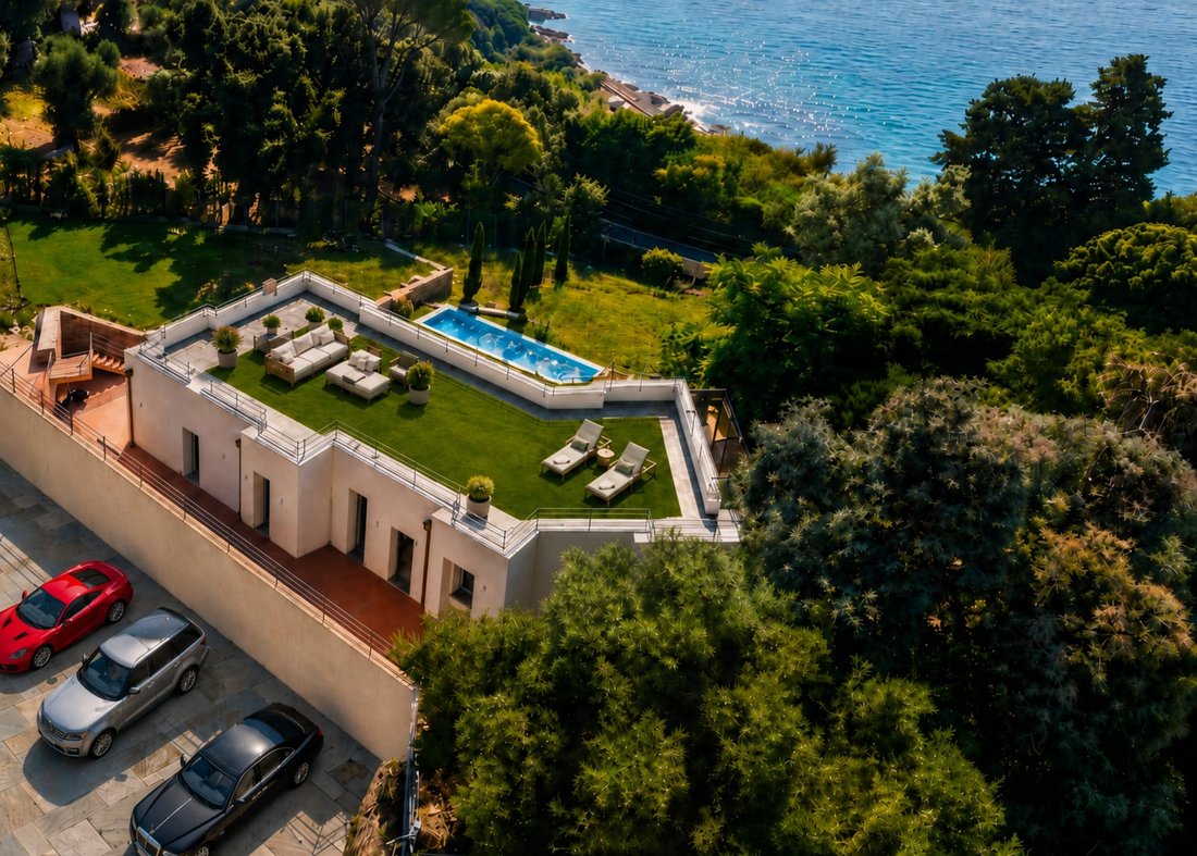 Villa in Varazze, Liguria, Italy 1 - 18334344