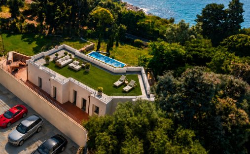 Villa in Varazze, Ligurien, Italien 1