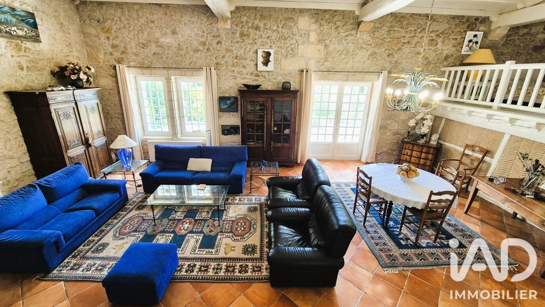 House in Saint-Vincent-de-Pertignas, Nouvelle-Aquitaine, France 4 - 18338444
