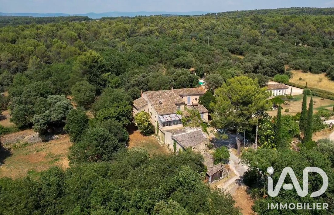 House in Ménerbes, Provence-Alpes-Côte d'Azur, France 3 - 18339083