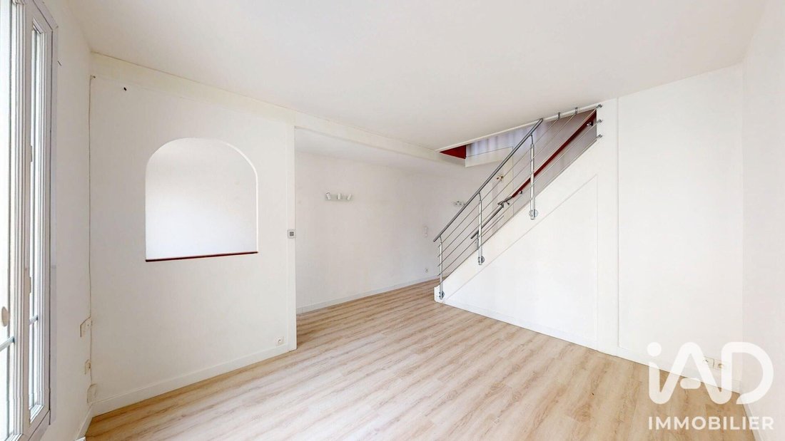 House in Faubourg de l'Arche, Courbevoie, France 3 - 18338906