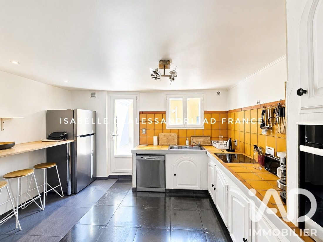 House in Beaucours-La Gorguette-La Morvenede, Sanary-sur-Mer, France 4 - 18339098