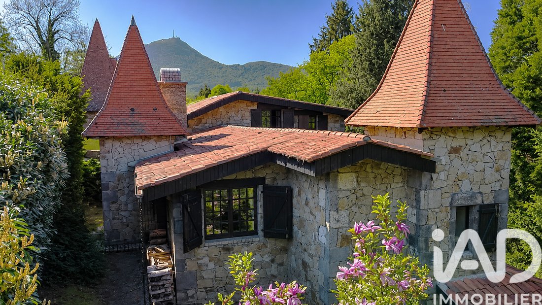 House in Orcines, Auvergne-Rhône-Alpes, France 3 - 17918959