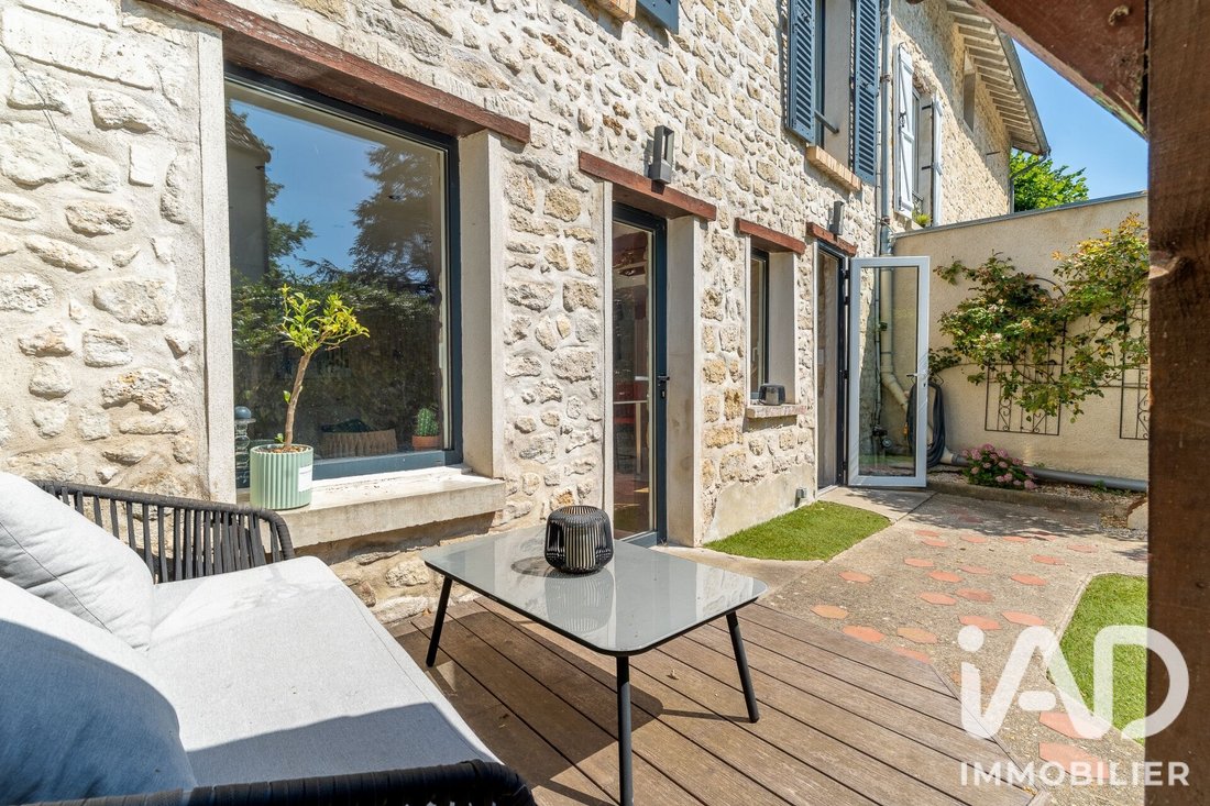 House in Villennes-sur-Seine, Ile-de-France, France 1 - 18338097