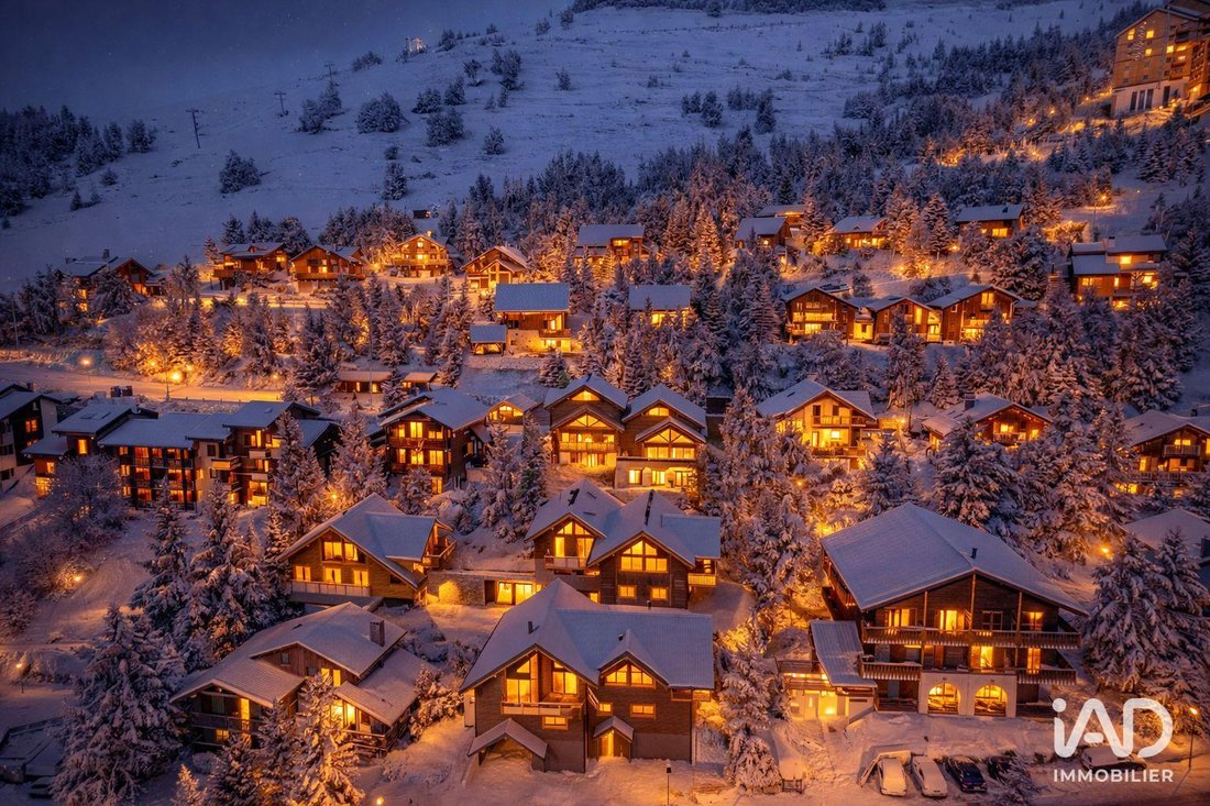 House in Mont-de-Lans, Les Deux Alpes, France 5 - 18337492