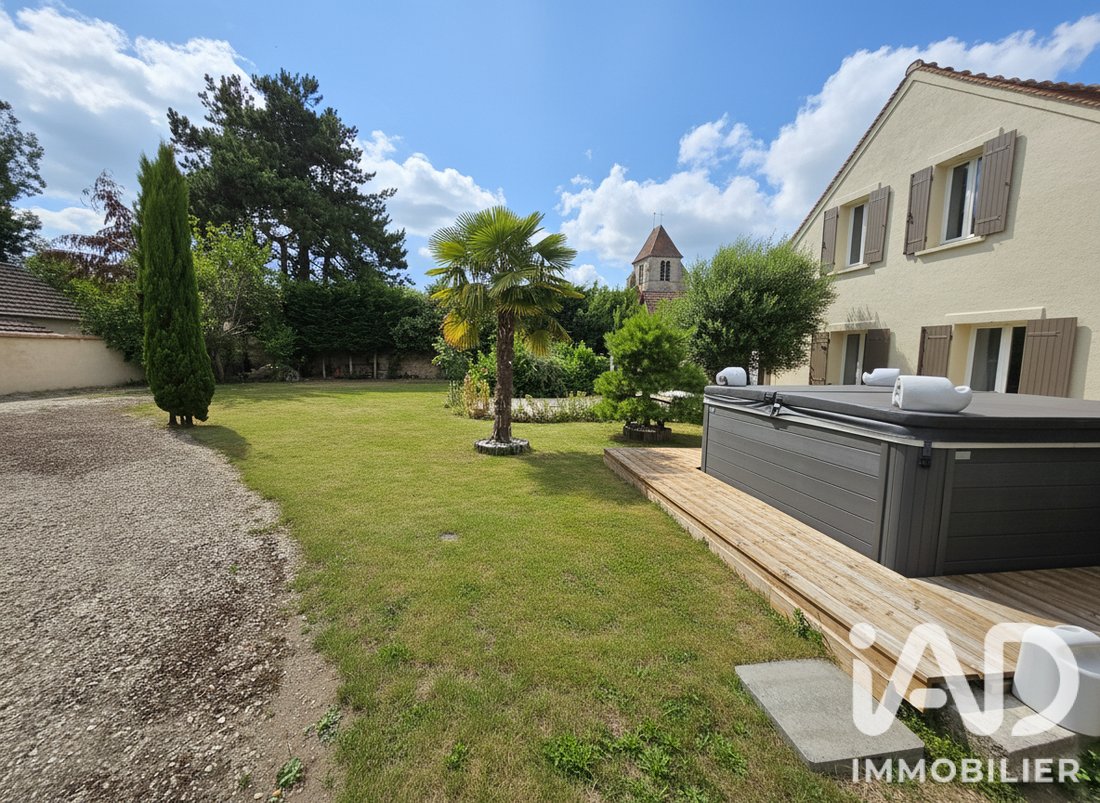 House in Cernay-la-Ville, Ile-de-France, France 1 - 17096388