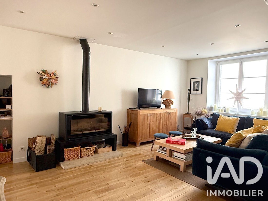 House in Montfort-l'Amaury, Ile-de-France, France 3 - 18337090