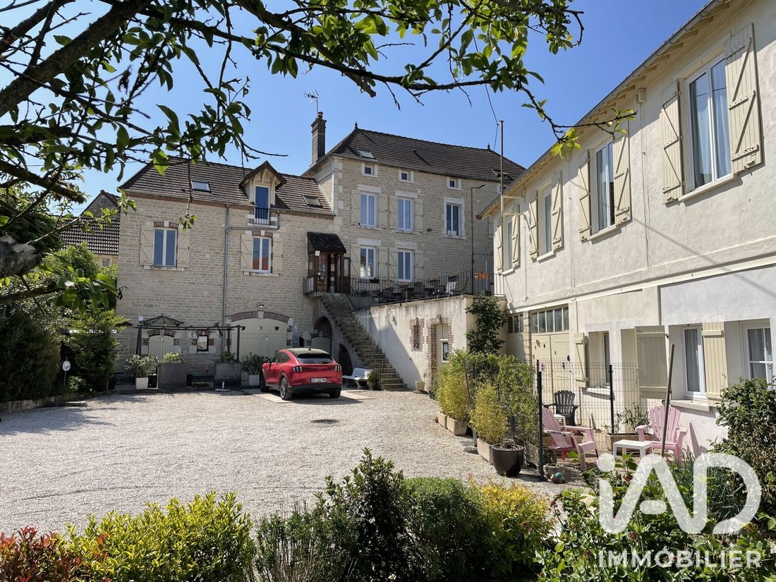 House in Pacy-sur-Armancon, Bourgogne – Franche-Comté, France 1 - 18339151