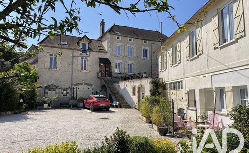 House in Pacy-sur-Armancon, Bourgogne – Franche-Comté, France 1