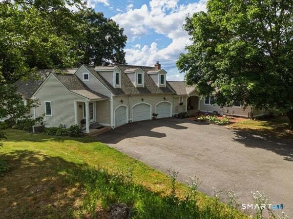 House in Glastonbury, Connecticut, United States 4 - 18246341