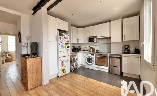 Apartment in Laplace, Arcueil, France 1
