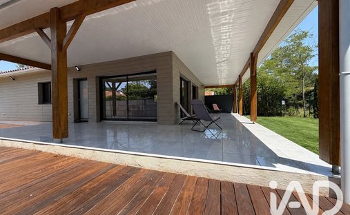 House in Lacanau, Nouvelle-Aquitaine, France 1