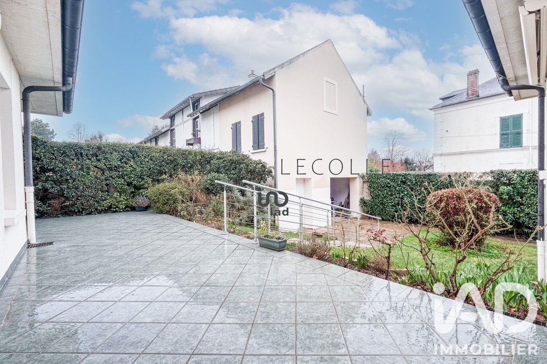 House in Lagny-sur-Marne, Ile-de-France, France 5 - 18337686