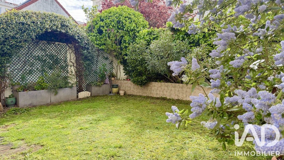 Apartment in Reine-Mairie, Boulogne-Billancourt, France 1 - 18337126