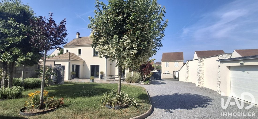 House in Chambry, Ile-de-France, France 3 - 18337115