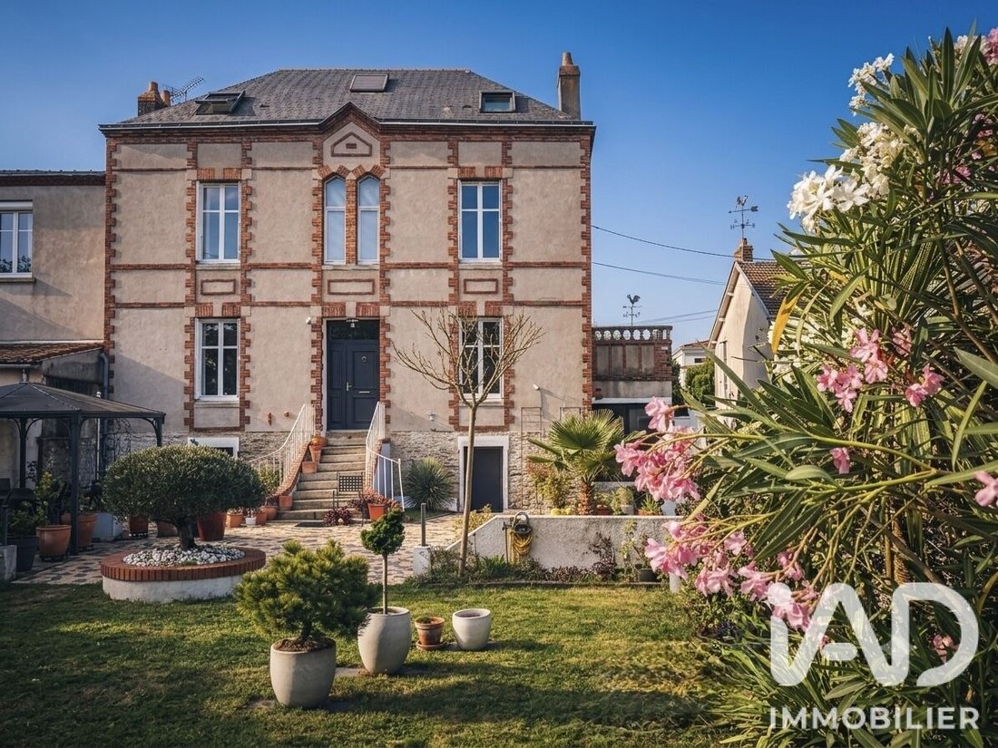 House in Trentemoult-Les Isles, Rezé, France 3 - 18337436