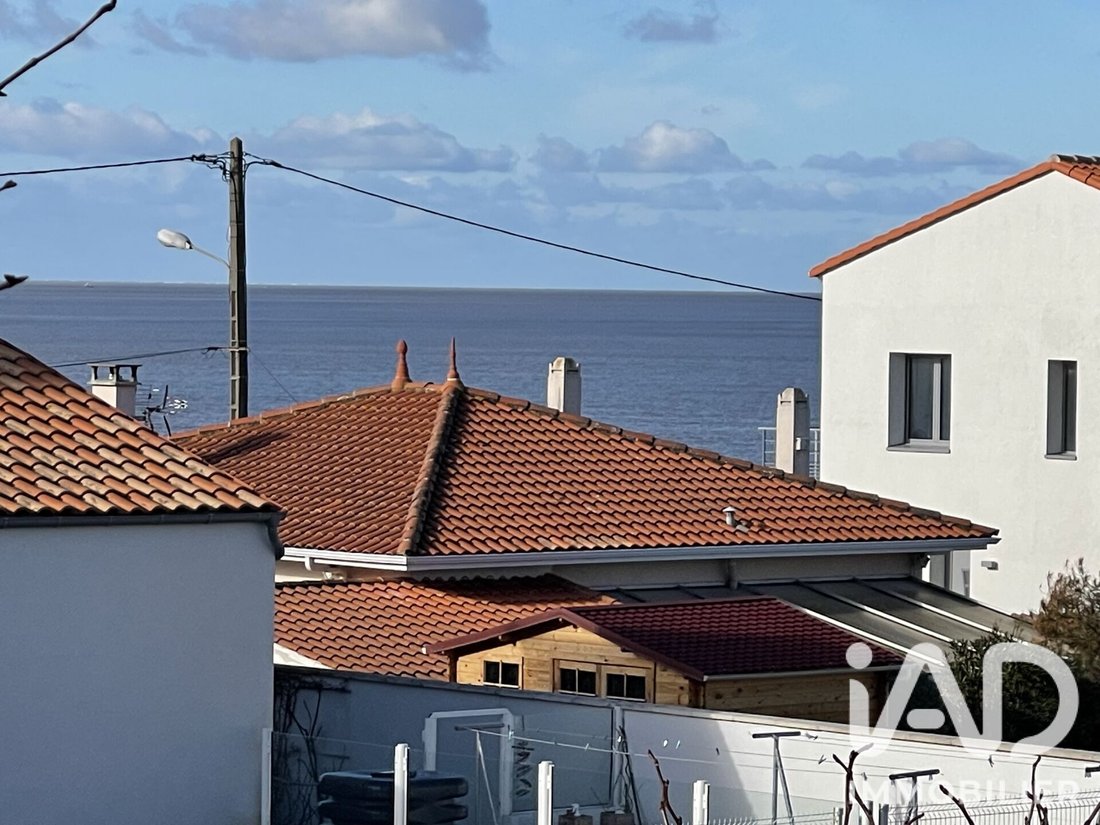 House in Nord Est Vallieres, Saint-Georges-de-Didonne, France 4 - 18339016