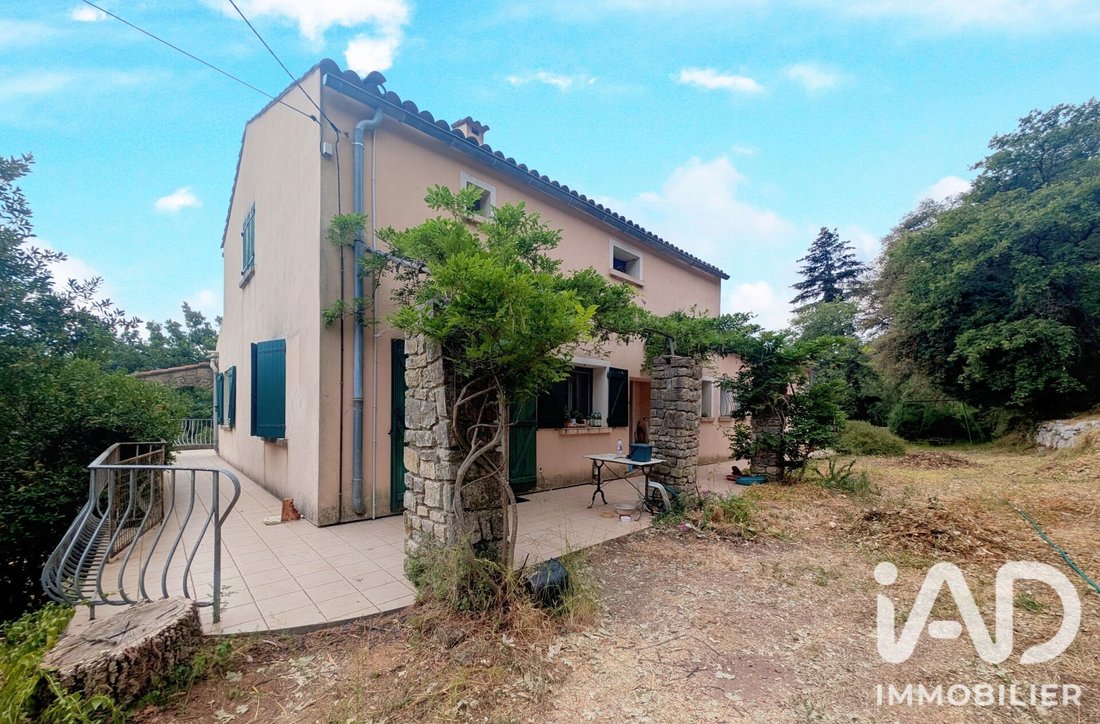 Casa a Collobrières, Provenza-Alpi-Costa Azzurra, Francia 1 - 18338297
